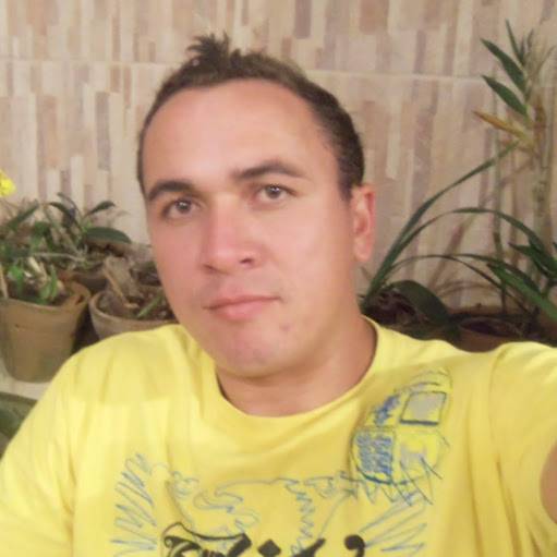 Eziel José Tiano